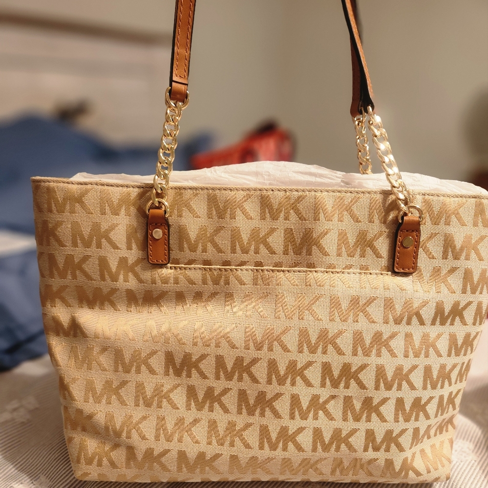 Michael Kors Tan Tote Bag with Signature Style